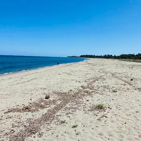 Maison proche de la mer dans une résidence de standing Santa-Maria-Poggio (Corsica)
