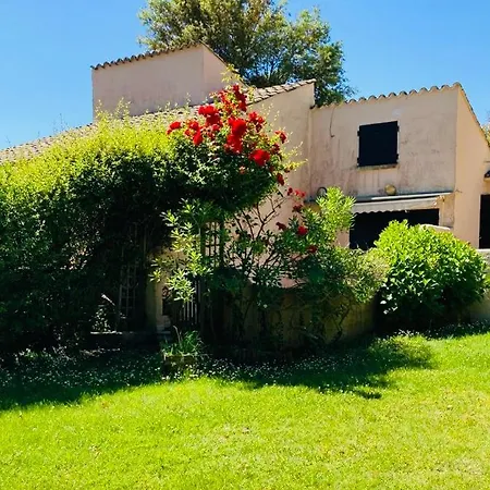 Maison proche de la mer dans une résidence de standing *